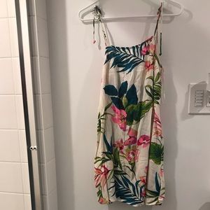 Floral Dress with Bow in Back